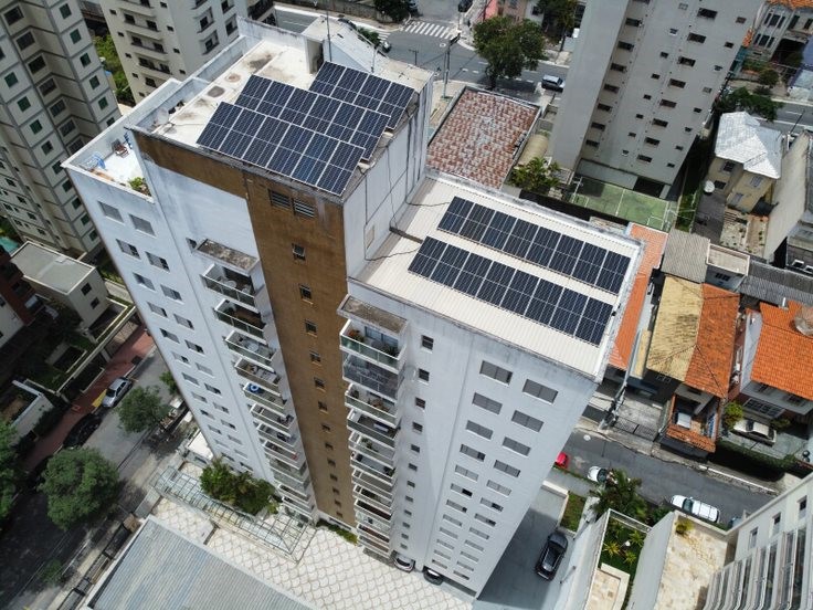 Energia solar conquista espaço nos condomínios e aquece demanda